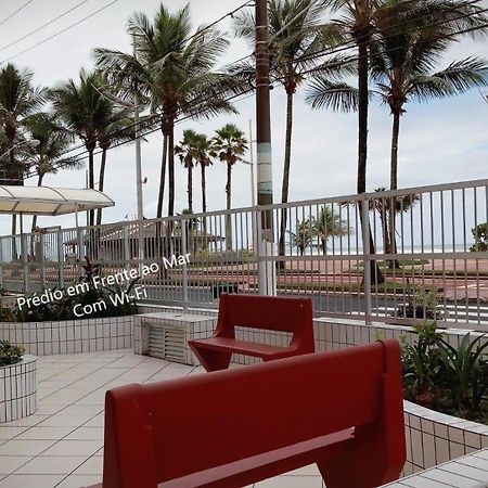 Prédio Em Frente Ao Mar Praia Grande (Santos) Exterior foto